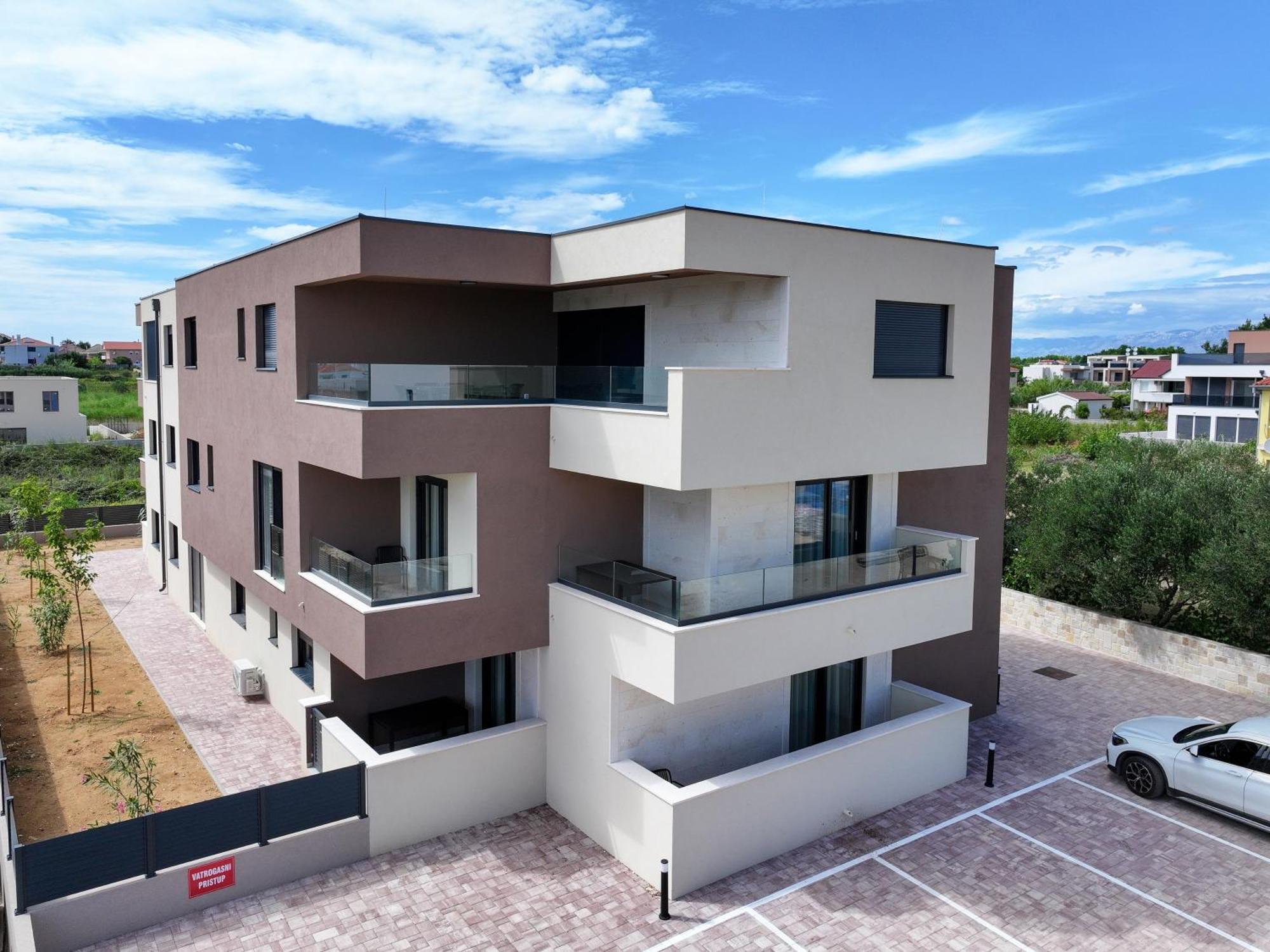 Apartment Deluxe Privlaka On The